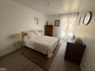  Immeuble  vendre 3 pices 83 m