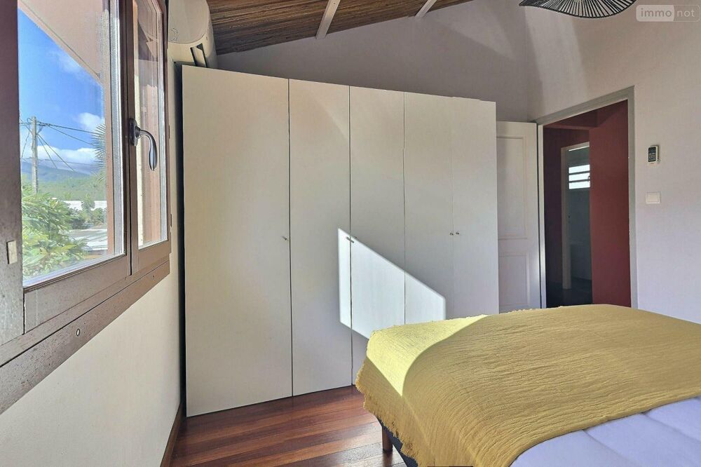 � vendre  Maison L' �tang-Sal� (97427)