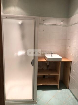  Immeuble  vendre 9 pices 200 m