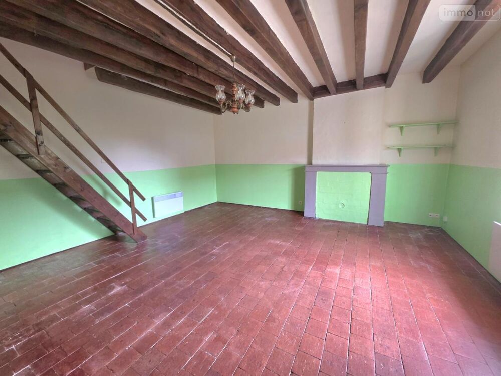 Située dans un quartier calme et convivial, cette maison....