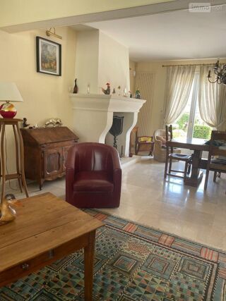  Maison � vendre 6 pi�ces 220 m�