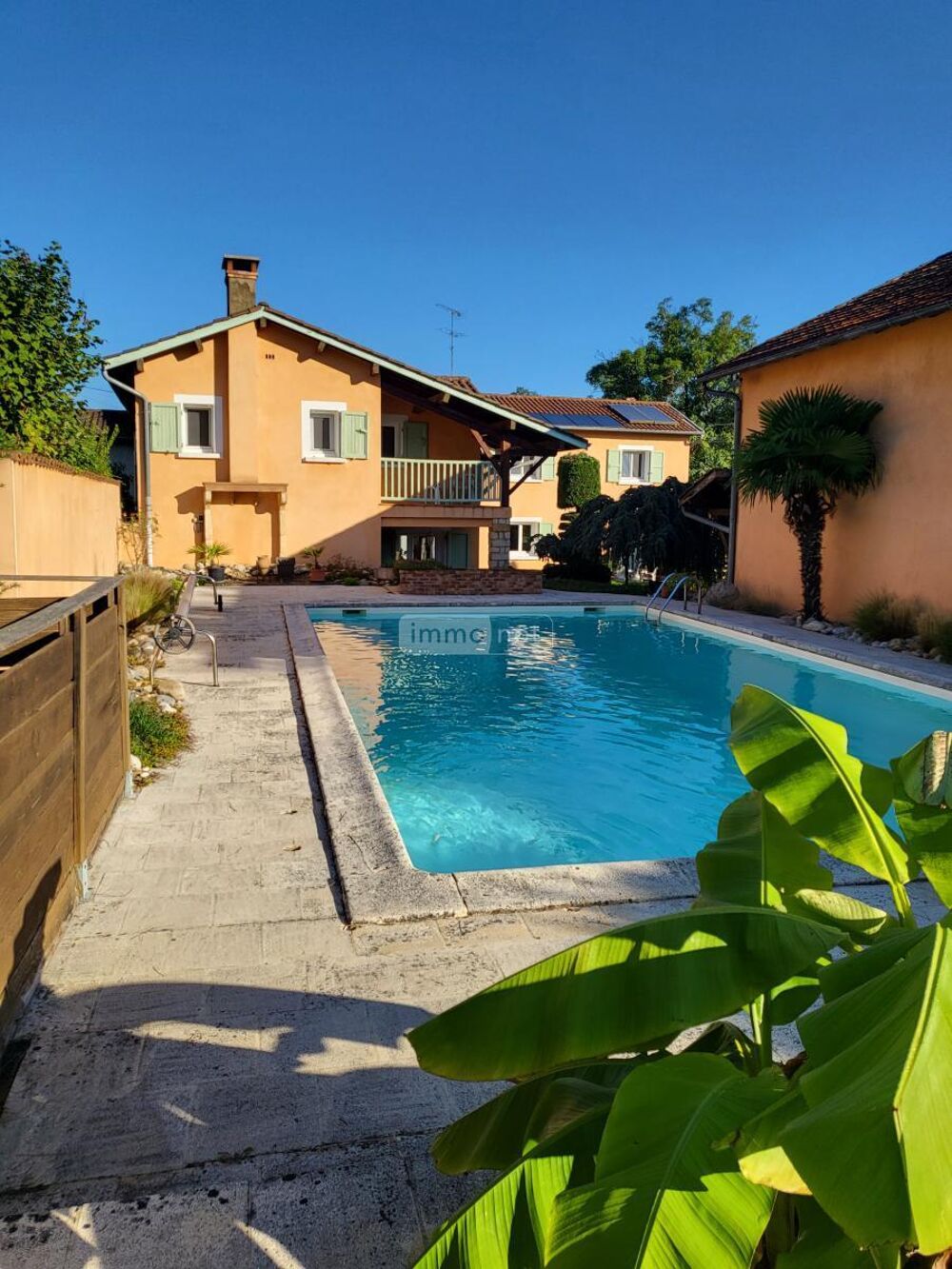 vente Maison - 9 pièce(s) - 332 m² Toussieux (01600)