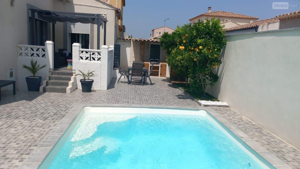 EN EXCLUSIVITE VILLA DE 2012 d''une superficie habitable....