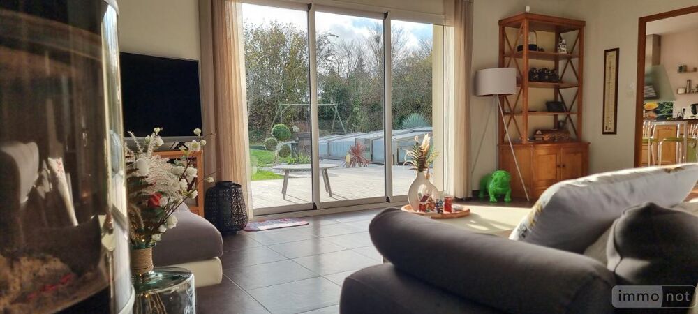 � vendre  Maison Saint-Cyr-sur-Loire (37540)