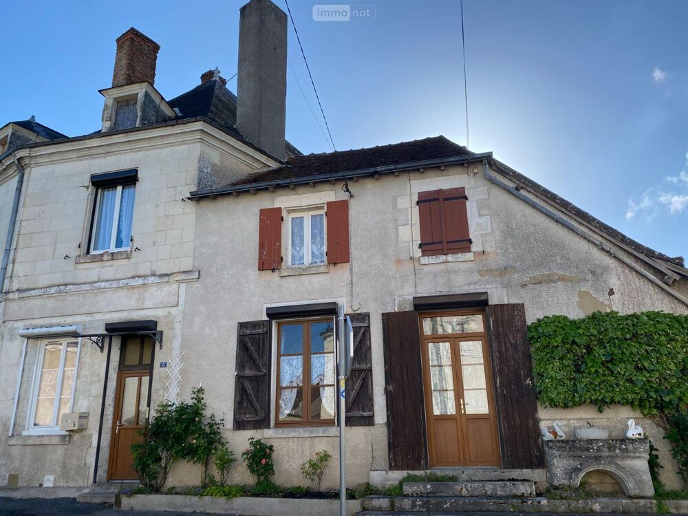 Une maison de bourg à restaurer proche de tous les comme....