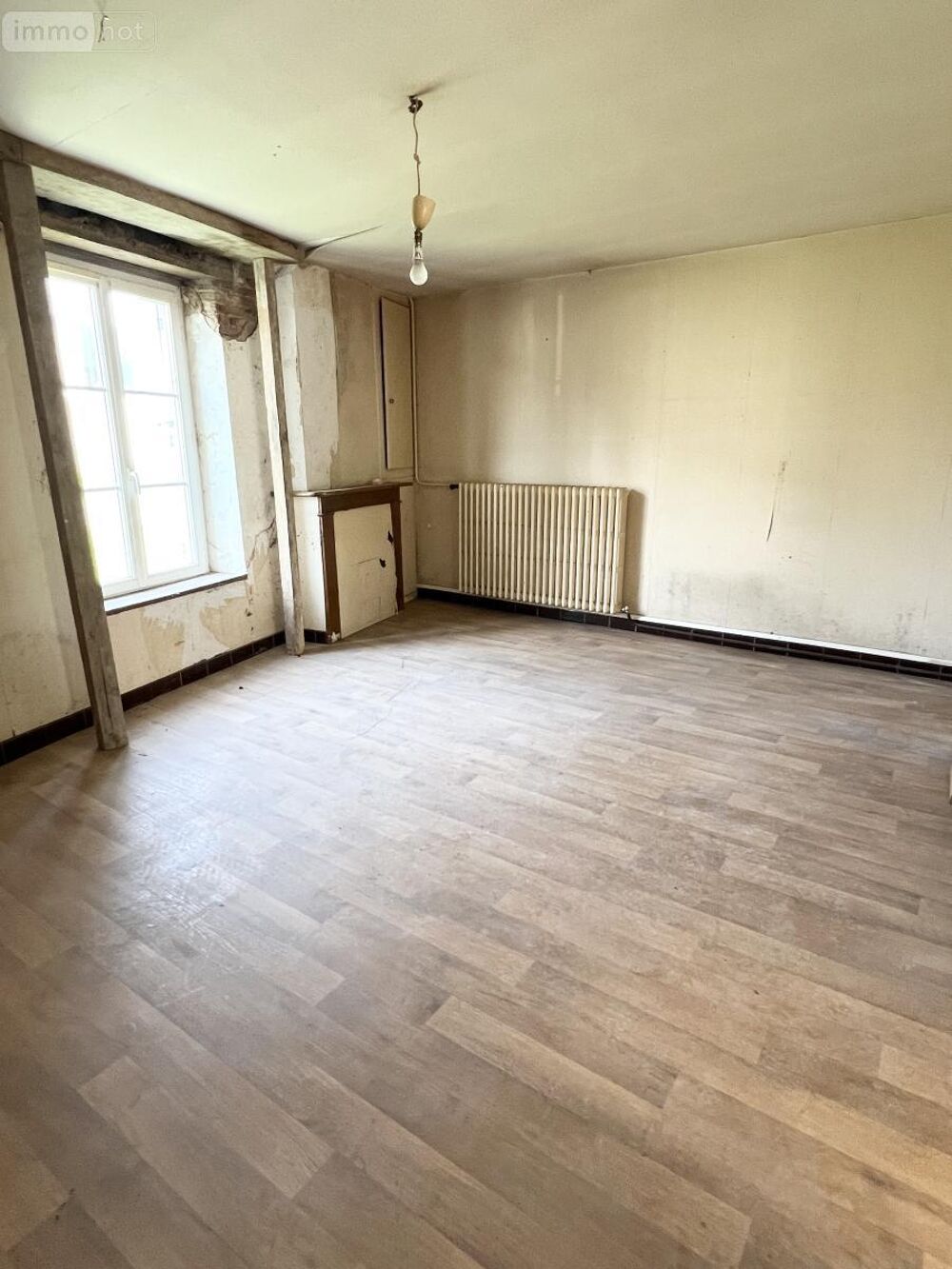 Dans un hameau ou règne calme et tranquillité que nous v....