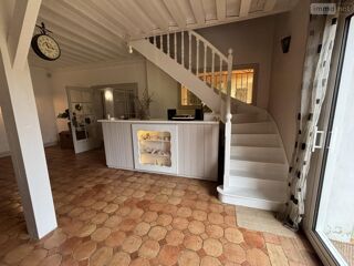  Maison à vendre 9 pièces 332 m²