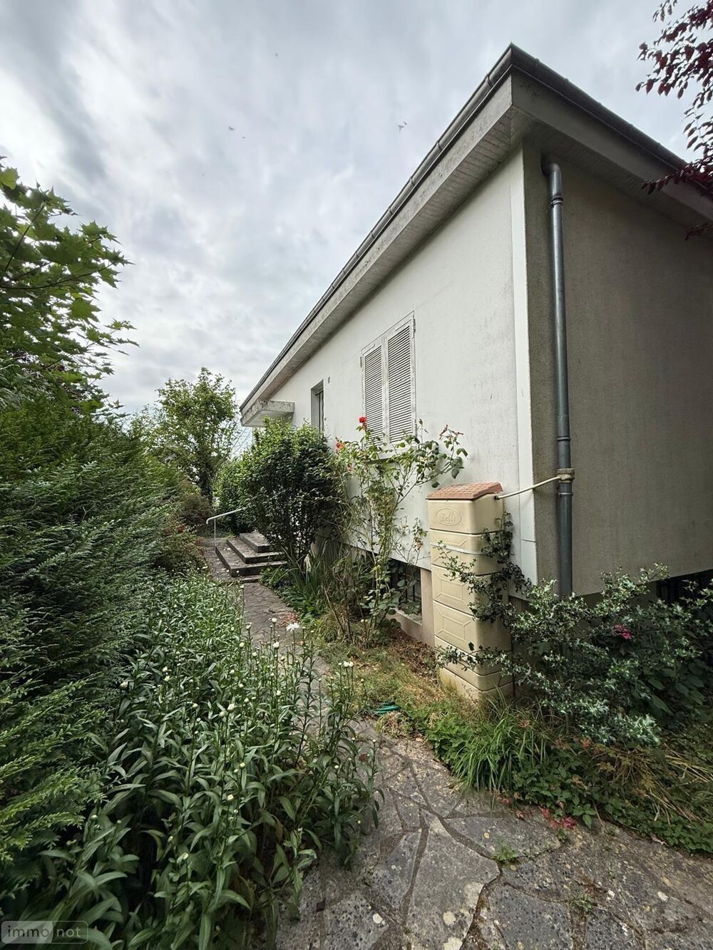 Maison individuelle à vendre à Saint-Cyr-sur-Loire dans ....