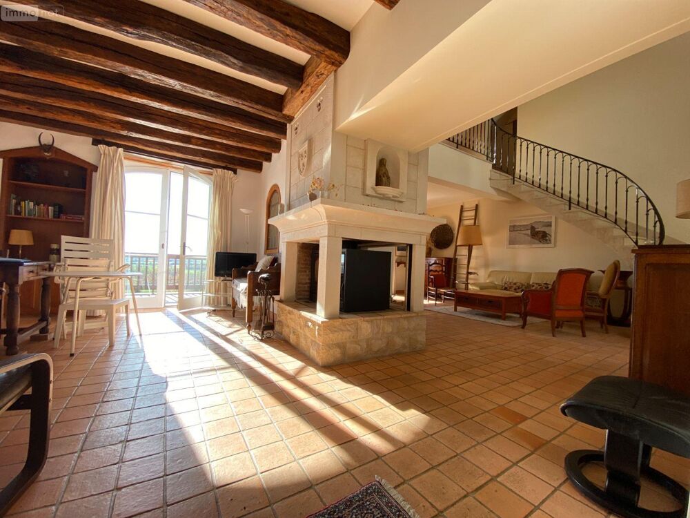 Charmante Maison avec piscine et vue panoramique sur la ....