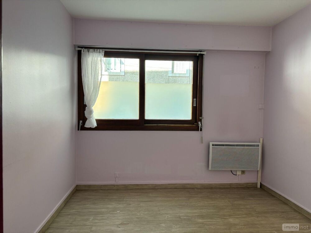 A Vendre à CHATEAUROUX (36000), proche centre-ville, un ....
