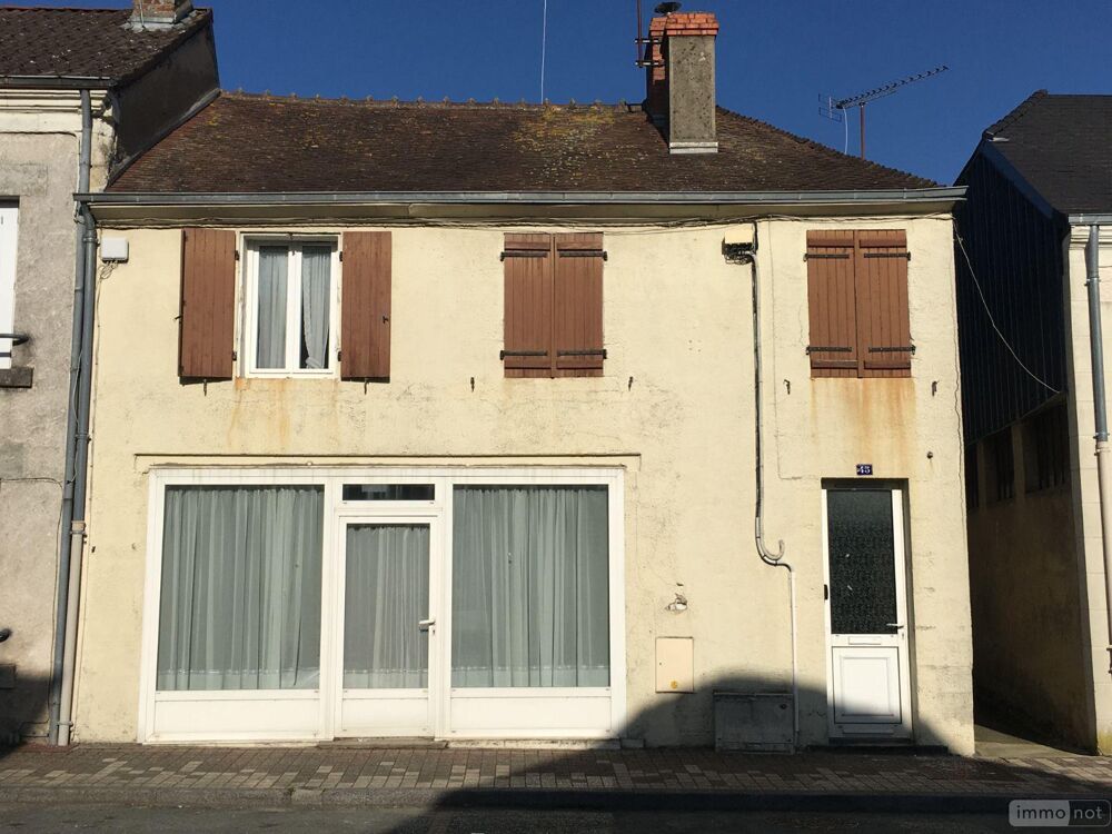 BUZANCAIS (36500), Maison d''habitation d''une superfici....