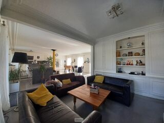  Maison � vendre 9 pi�ces 299 m�