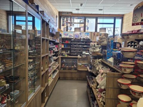 Tabac à vendre 240000 73000 Cruseilles