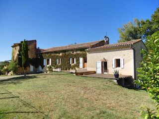  Villa  vendre 14 pices 445 m