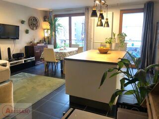  Appartement  vendre 4 pices 84 m