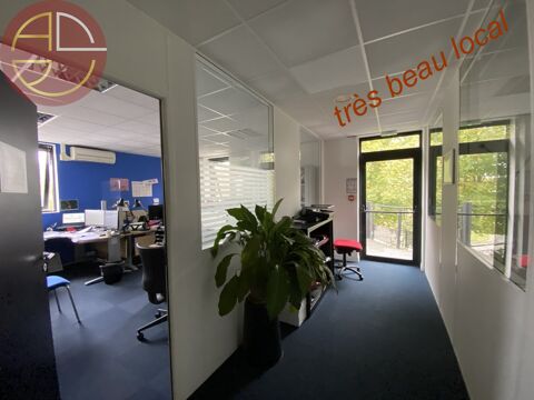 Locaux d'activité 13073 31670 Labege
