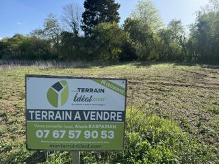  Terrain  vendre 