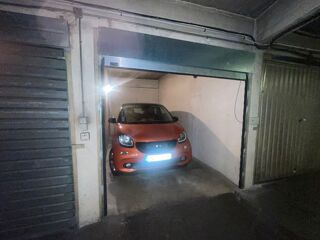  Parking / Garage  vendre 1 pice  Nice
