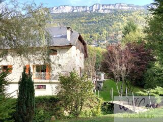  Villa  vendre 7 pices 197 m