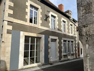  Maison  vendre 10 pices 310 m La trimouille