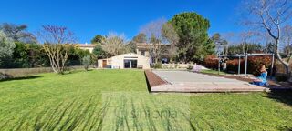  Villa  vendre 6 pices 155 m Uzes