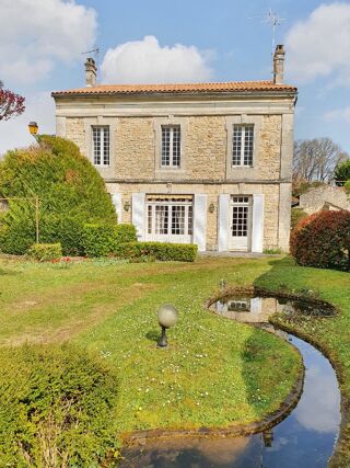  Villa  vendre 11 pices 253 m