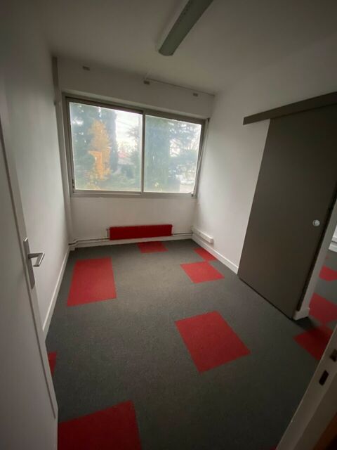 Bureau 590 31240 Saint jean