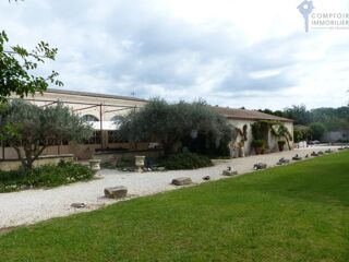  Villa à vendre 5 pièces 190 m² Avignon