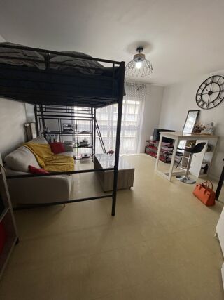  Appartement à louer 1 pièce 23 m²