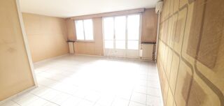  Appartement  vendre 4 pices 82 m