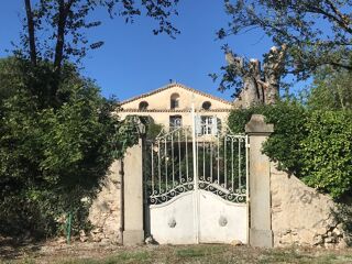  Villa  vendre 12 pices 350 m