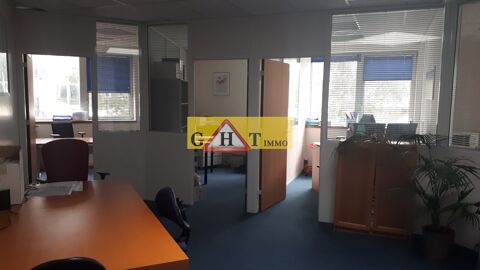 Bureau 1200 93200 Saint denis