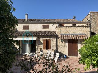  Villa  vendre 5 pices 200 m