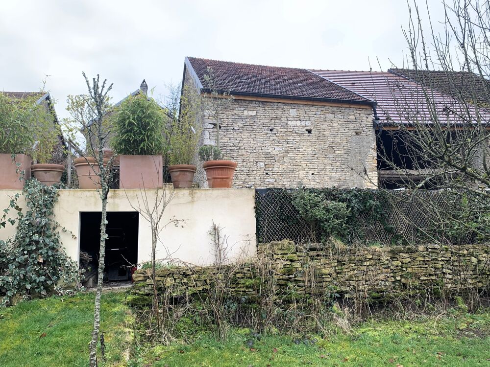 Vente Maison Maison à rénover avec terrain, piscine et dépendances Vaux-sous-aubigny