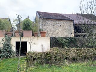Vente Maison Maison à rénover avec terrain, piscine et dépendances Vaux-sous-aubigny