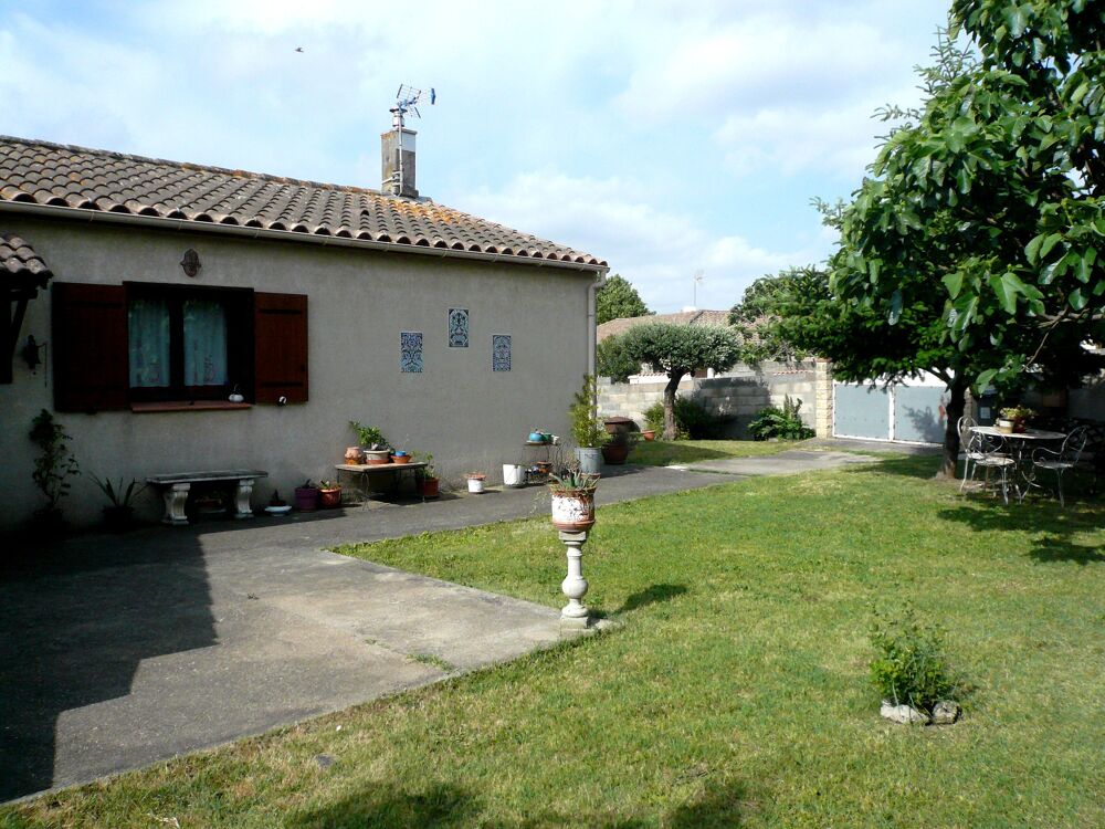 Vente Maison Plain pied sur beau terrain clos Carcassonne