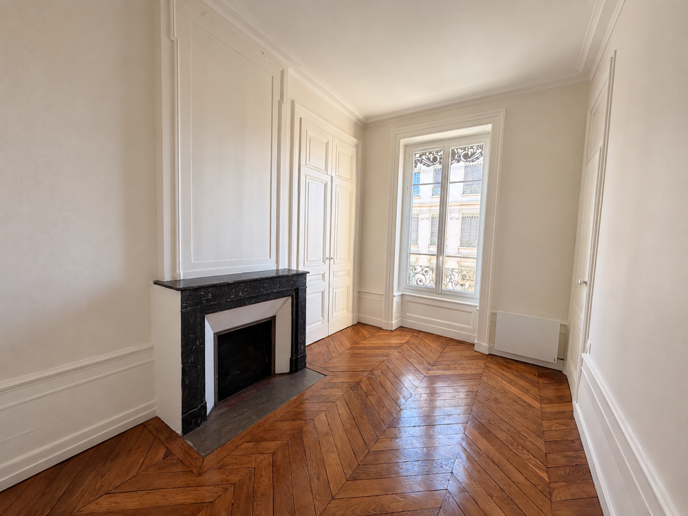 Location Appartement LYON 9EME/ VAISE BEAU T3 RENOVE 86m2 Lyon 9
