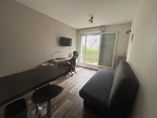  Appartement à louer 1 pièce 20 m²