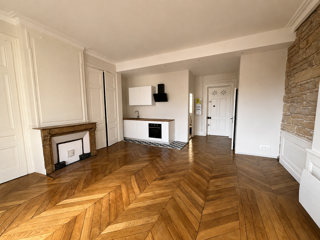  Appartement à louer 2 pièces 51 m²