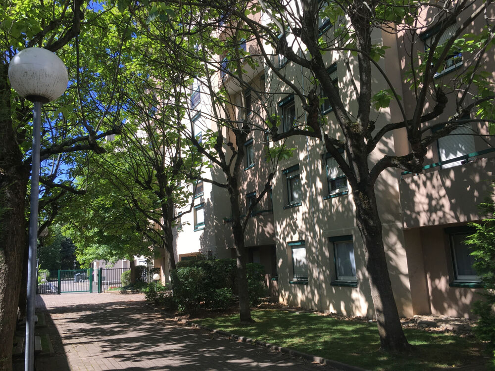 Location Appartement LYON 3e /TRES BEAU T5 Lyon 3