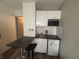  Appartement à louer 1 pièce 20 m²