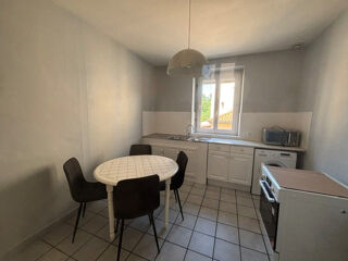  Appartement à louer 2 pièces 59 m²