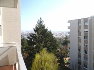  Appartement à louer 1 pièce 40 m²