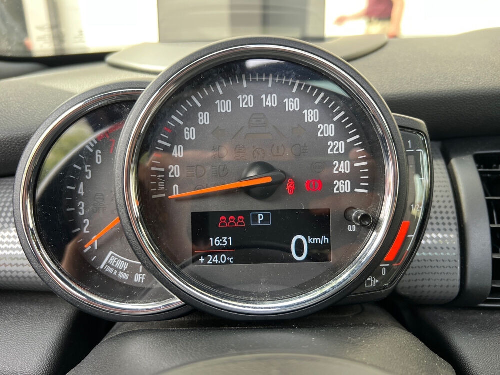 Cooper Hatch 5 Portes 136 ch BVA6 Edition Blackfriars 2018 occasion 75017 Paris