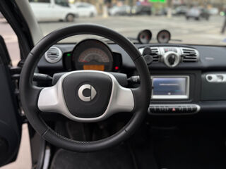 ForTwo Smart Coup&eacute; 1.0 84ch Passion Softouch 2013 occasion 75017 Paris