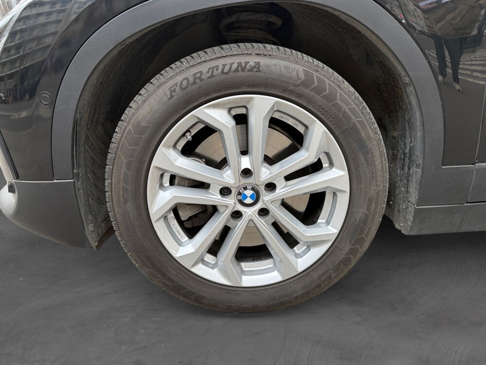 X2 xDrive 25e 220 ch BVA6 Business Design 2022 occasion 75017 Paris