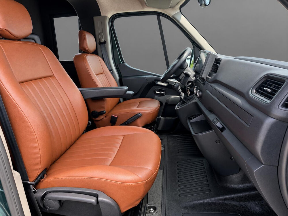 Master MASTER PHC TRAC F3500 L2H2 BLUE DCI 165 EURO VI CONFORT 2023 occasion 75017 Paris