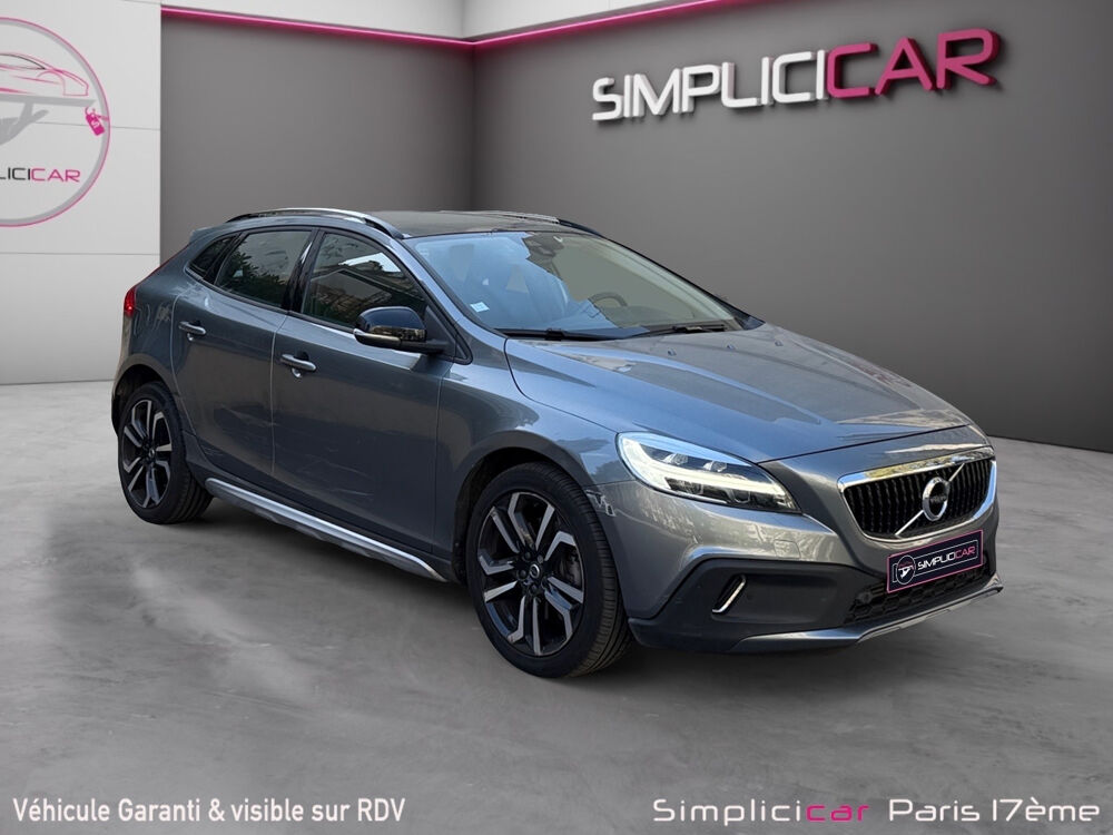V40 Cross Country T3 152 Geartronic 6 Oversta Edition 2018 occasion 75017 Paris