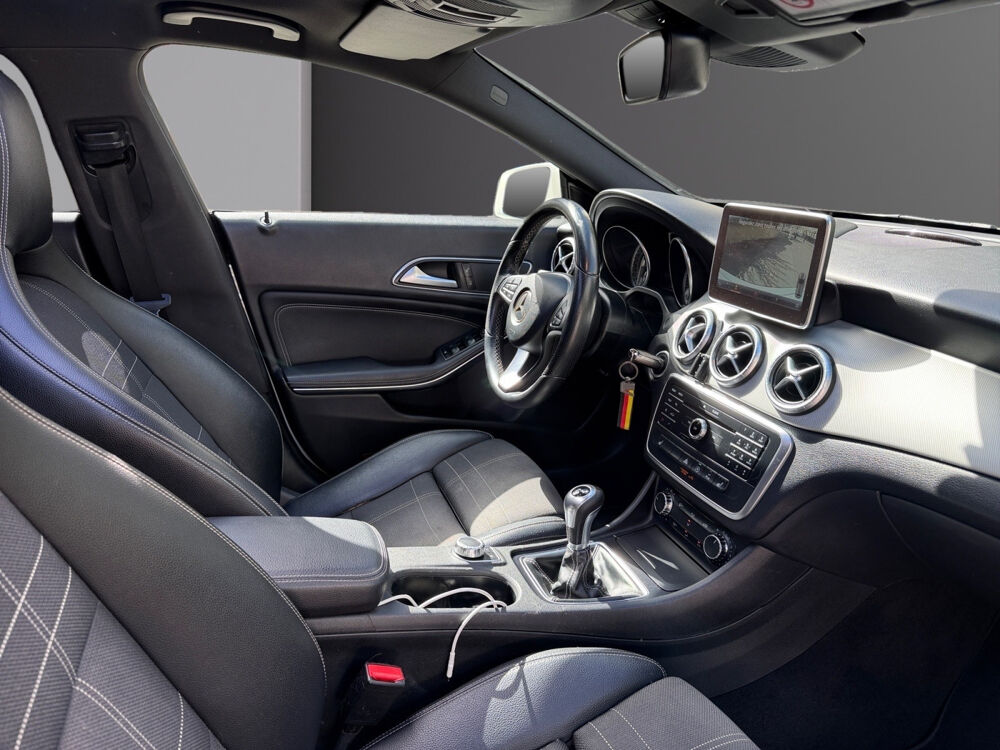 Classe CLA Shooting Brake 180 Fascination 2016 occasion 75017 Paris