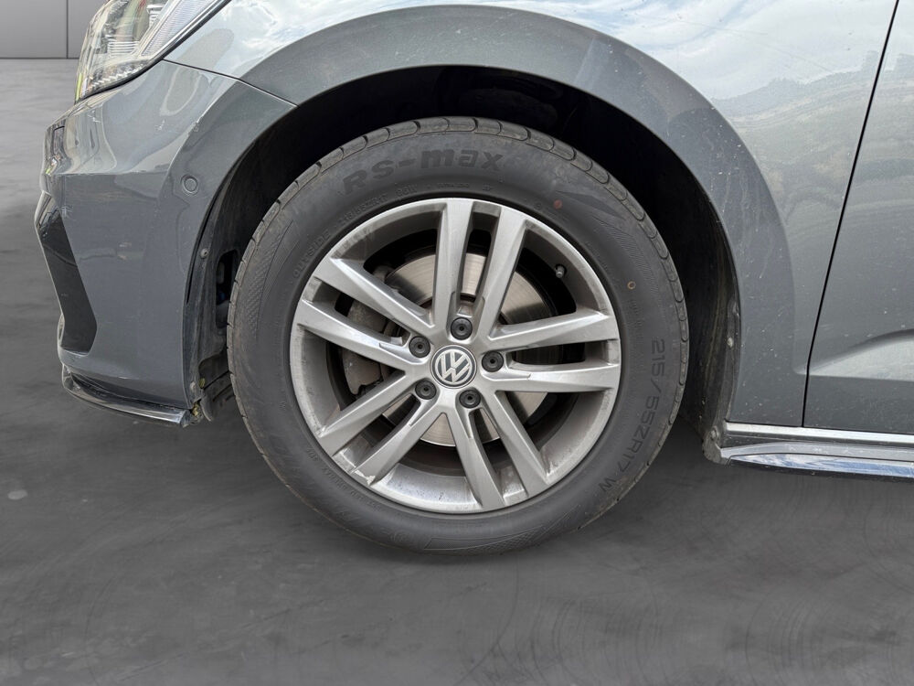 Touran 1.6 TDI 115 BMT DSG7 7pl R-Line 2018 occasion 75017 Paris